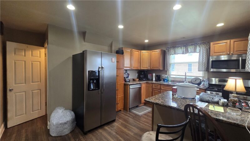 686 Stambaugh Ave — photo 7