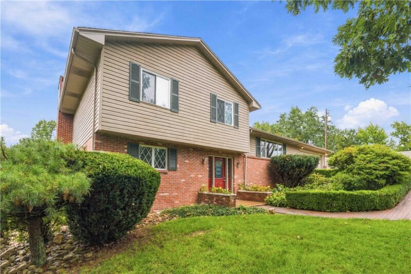 801 Williams Ave — photo 3