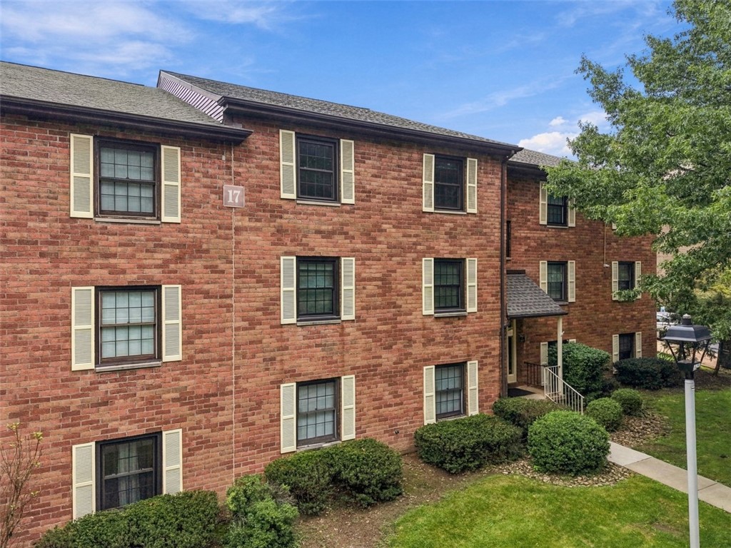 7409 Lighthouse Point — photo 1