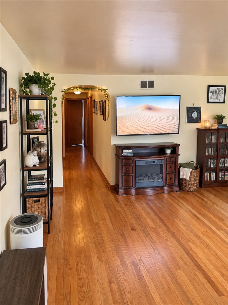 1280 Washington St — photo 5