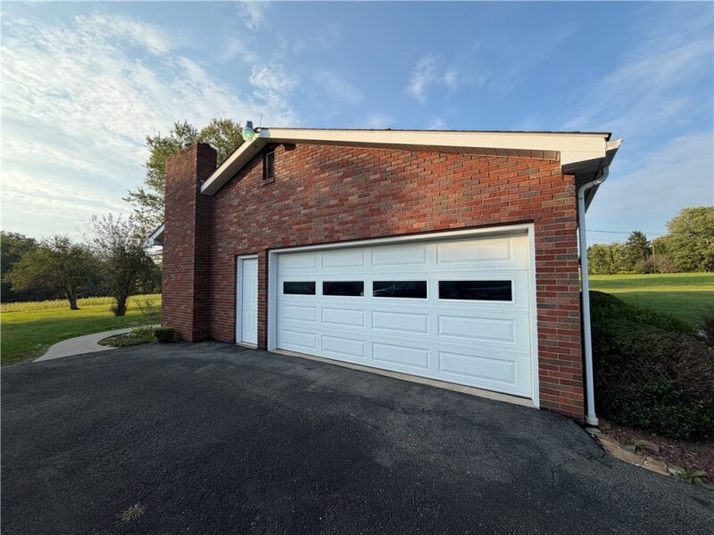 1163 Herminie West Newton Rd — photo 3