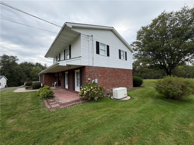 1163 Herminie West Newton Rd — photo 5