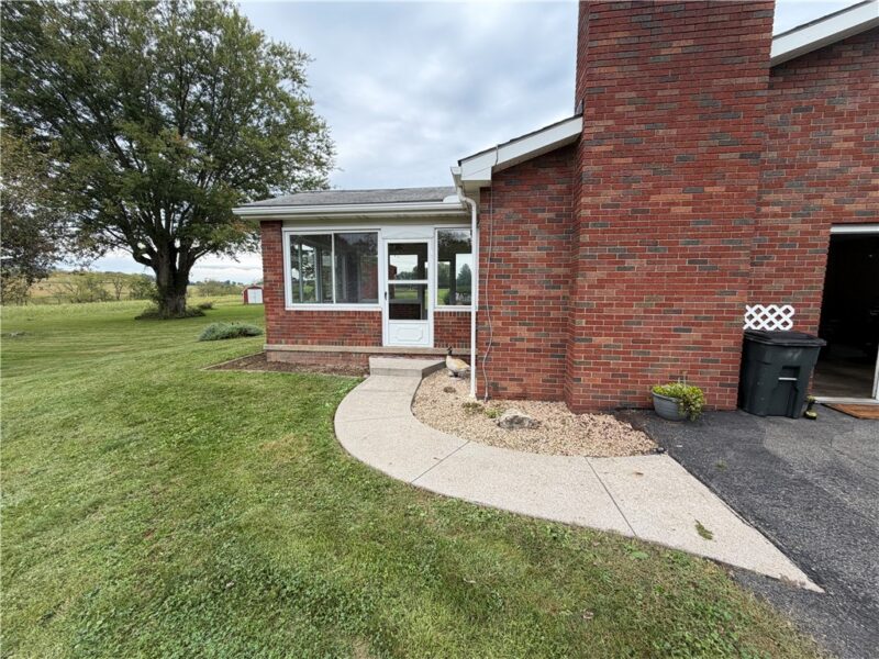 1163 Herminie West Newton Rd — photo 7