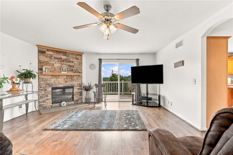 360 Austin Blvd — photo 8