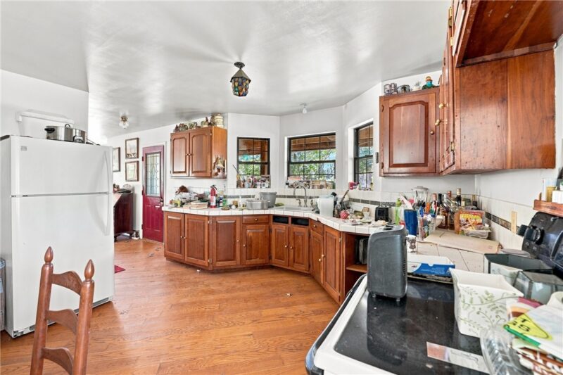 2269 Timber Ln — photo 5