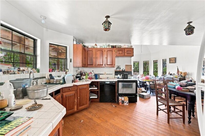 2269 Timber Ln — photo 6