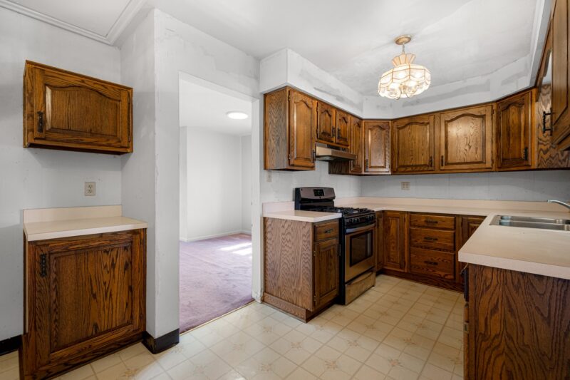 112 Larry Street — photo 7