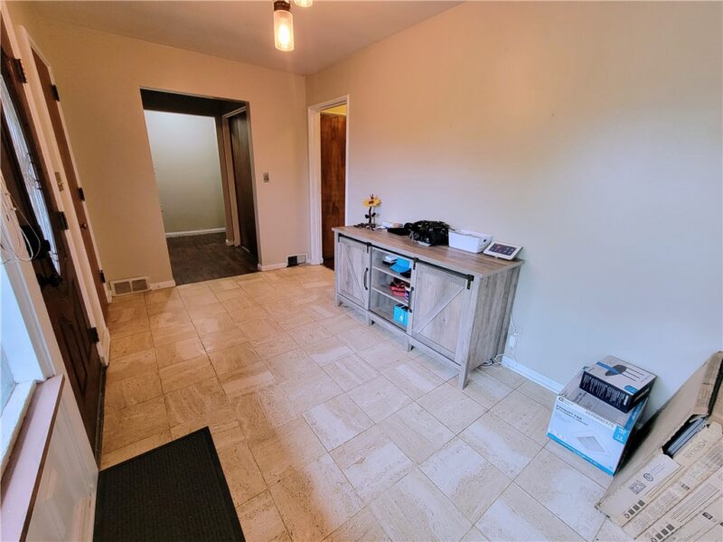 1115 State Rd — photo 2