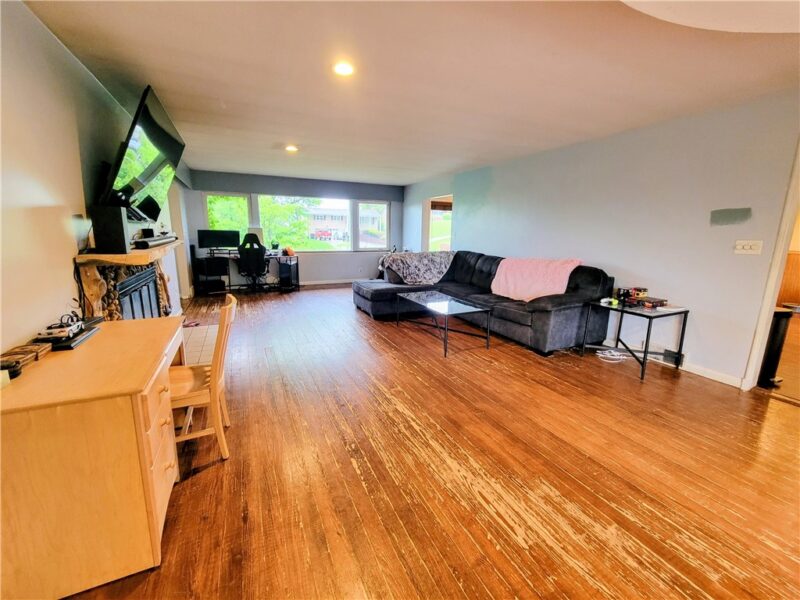 1115 State Rd — photo 5