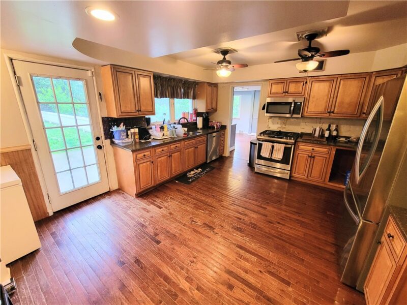 1115 State Rd — photo 6