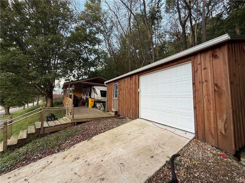 873 Mckinley St — photo 1