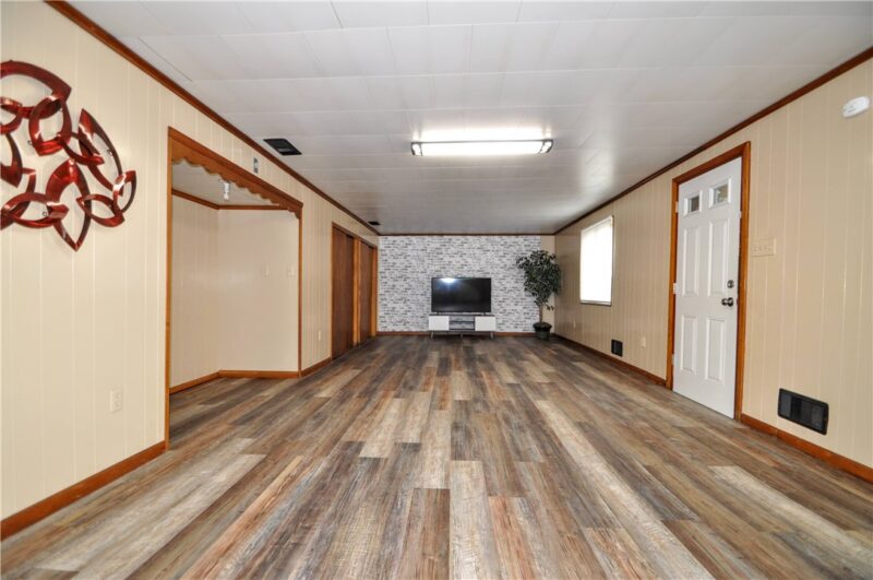 432 Oregon Ave — photo 2