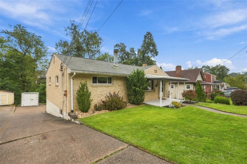 321 E Garden Rd