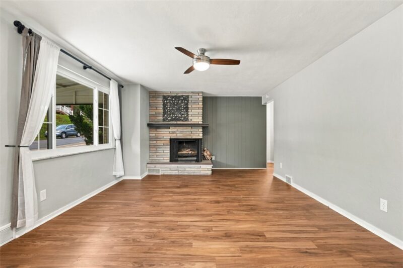 321 E Garden Rd — photo 5