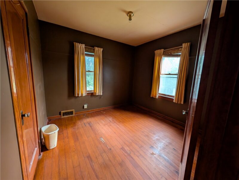 2332 Beallsville — photo 8