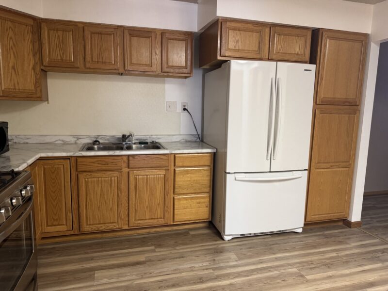 221 S Oakland Ave. — photo 7
