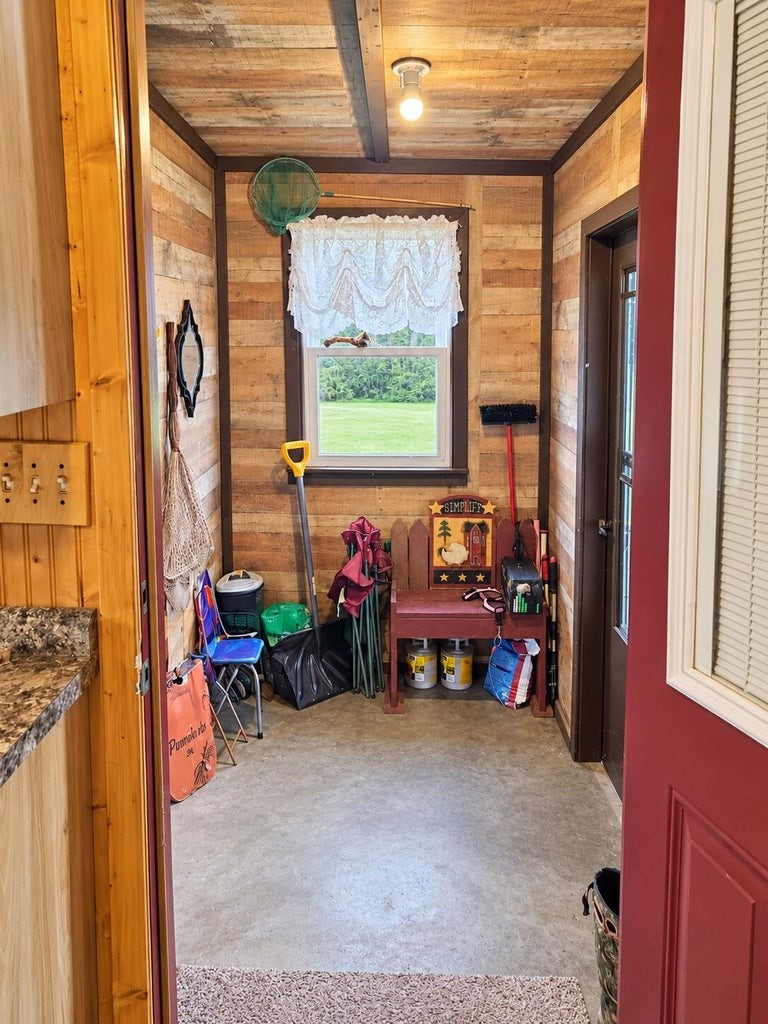 152 Gypsy Rd — photo 5