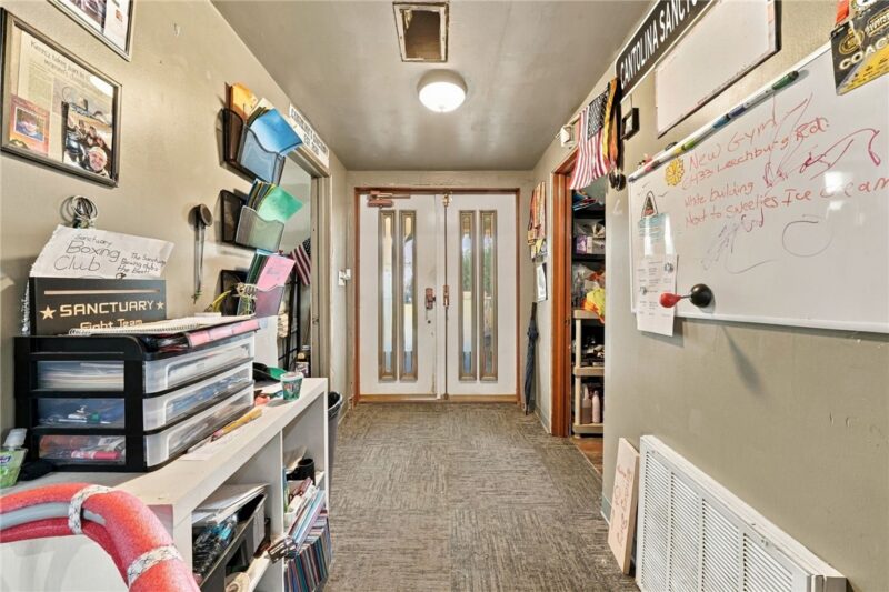 1415 Strawn Ave — photo 8