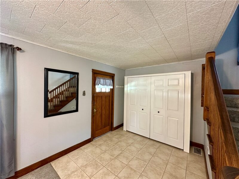 136 E Sheridan Ave — photo 4