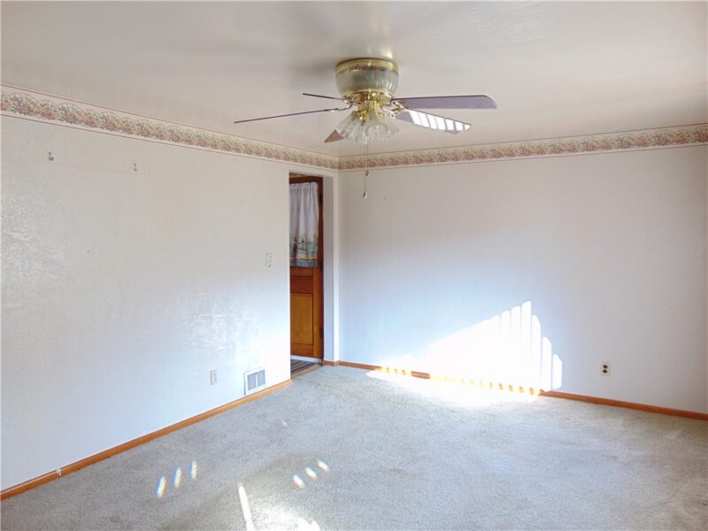 720 Cemetery Rd — photo 8