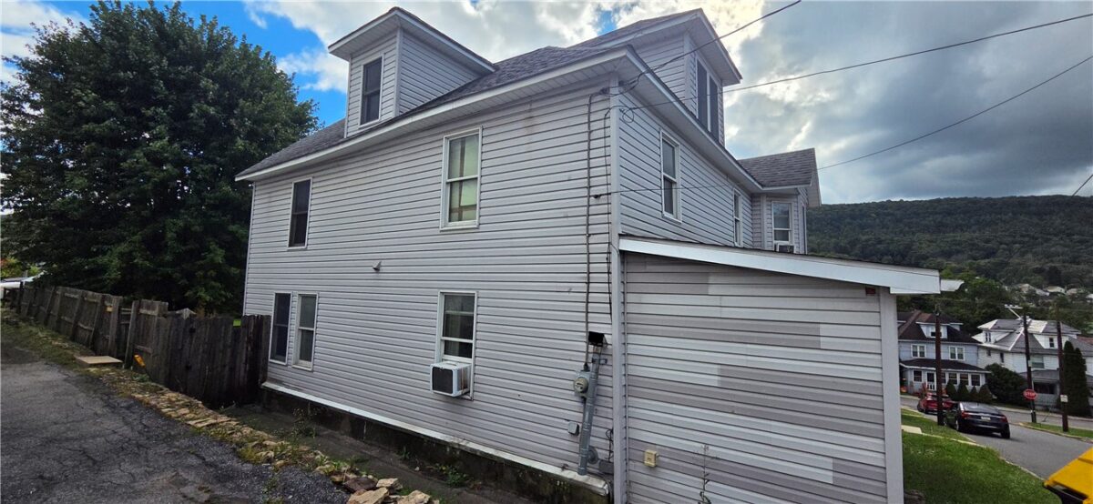412 Church St — photo 1