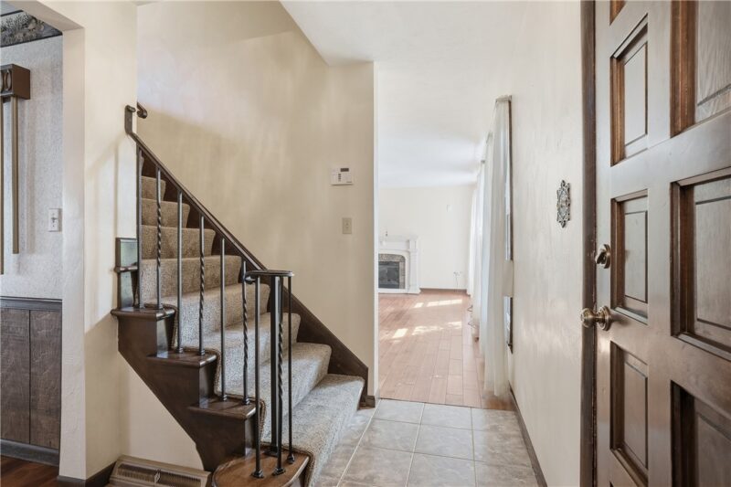 112 Rambler Drive — photo 3