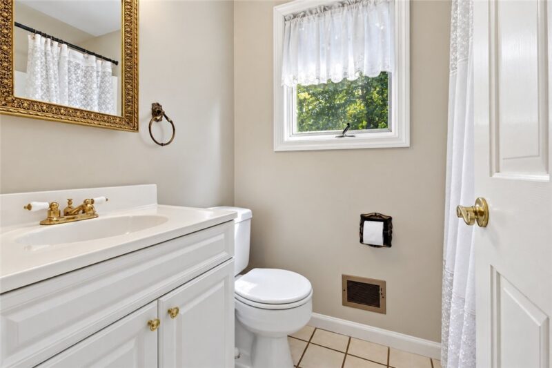 1064 Fiddleback Dr — photo 6