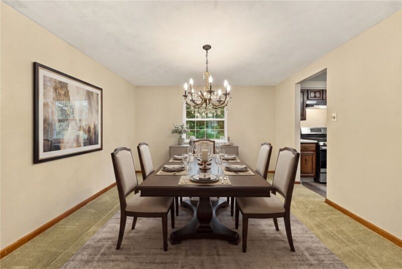 113 Larchwood Drive — photo 8
