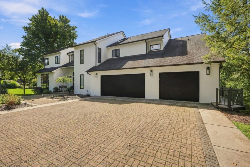 215 Timber Ridge Rd — photo 3