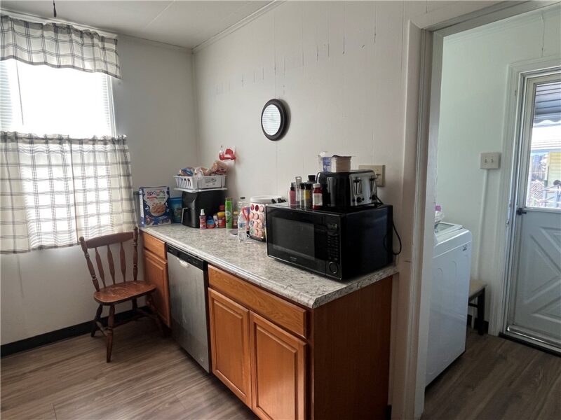 309 Pine St — photo 8