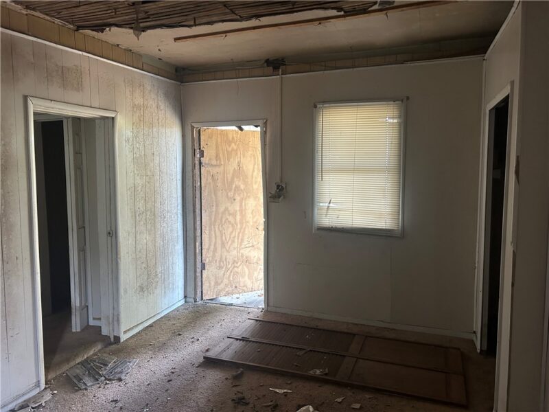 203 Wood St — photo 2