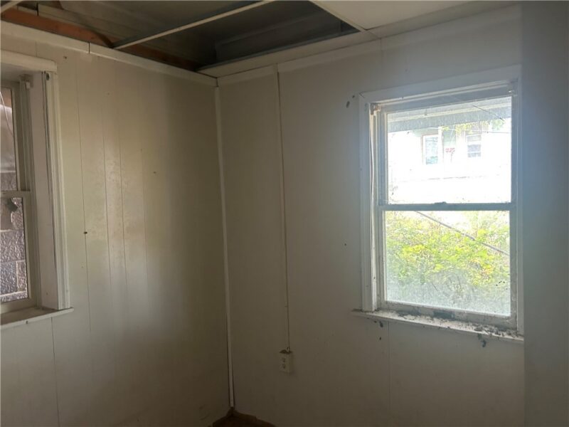 203 Wood St — photo 5