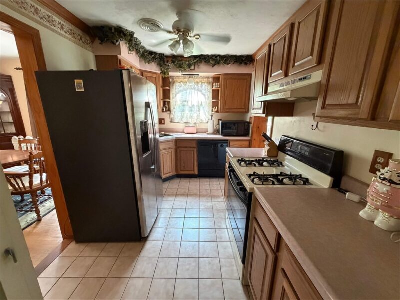 107 Slater Dr — photo 8