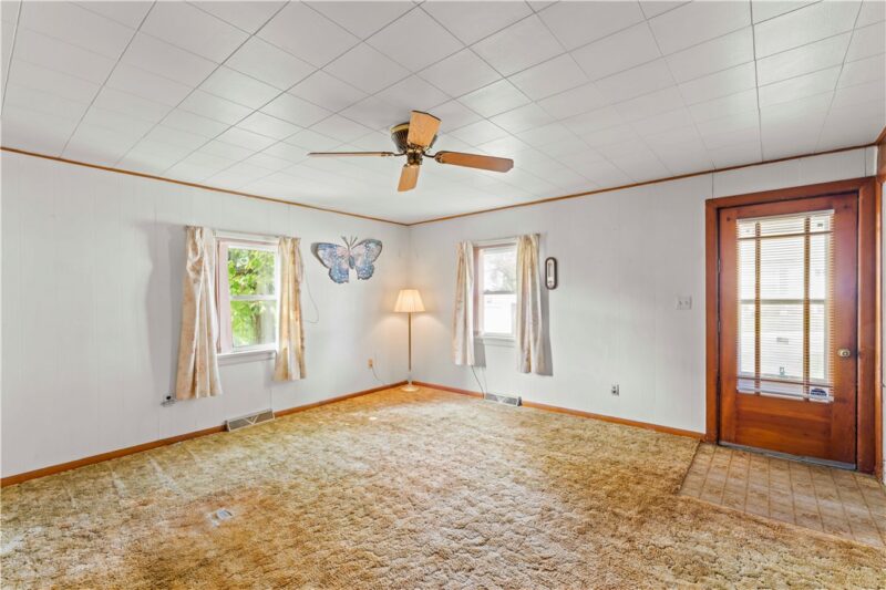 230 Mcclain St — photo 5