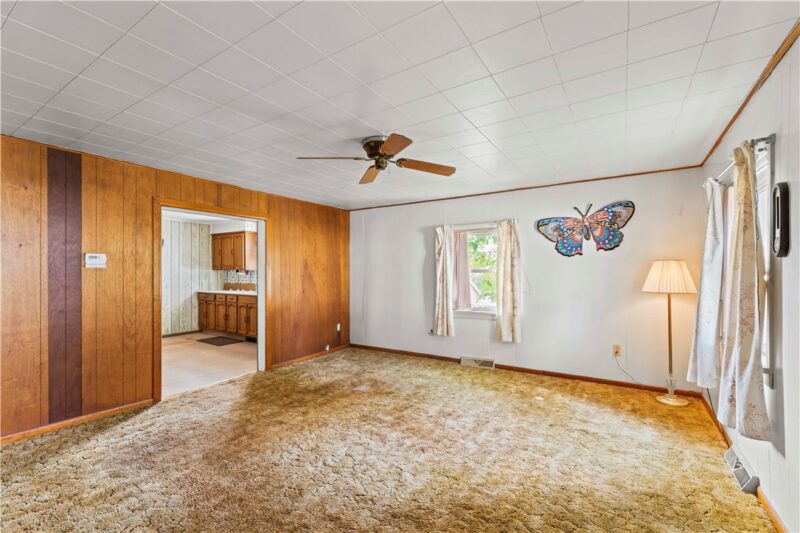 230 Mcclain St — photo 6