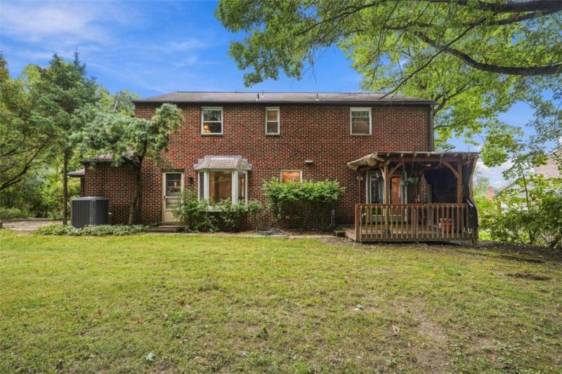 67 Hauck Drive — photo 6