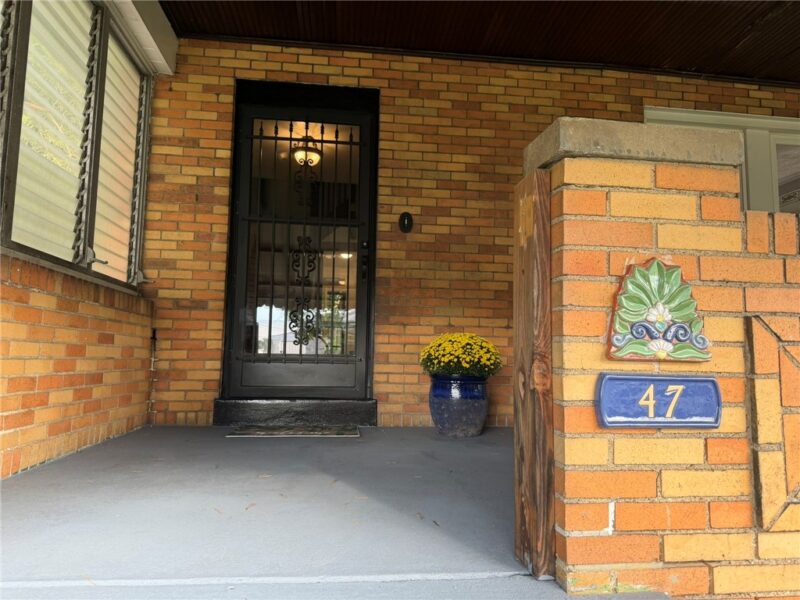 47 MULLOOLY STREET — photo 4