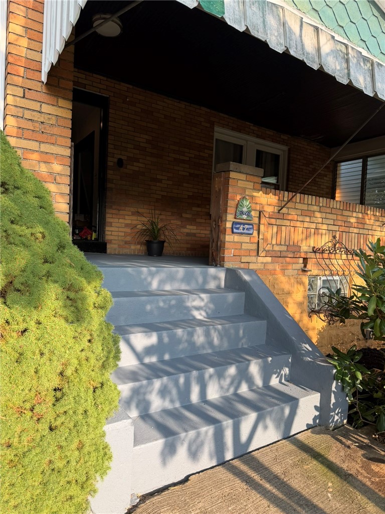 47 MULLOOLY STREET — photo 6