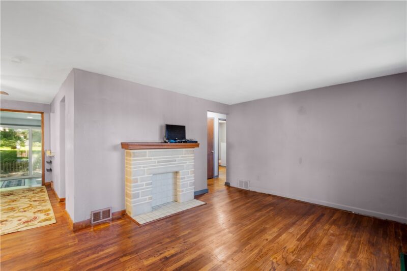 443 Conniston Ave. — photo 3