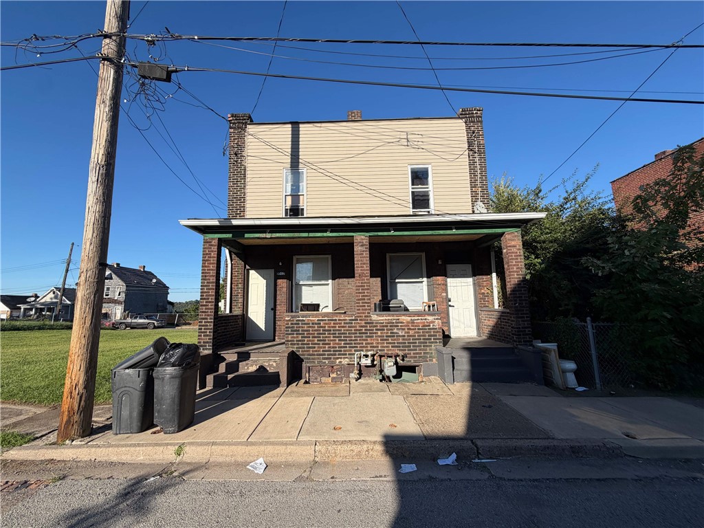 106 Meadow St — photo 1