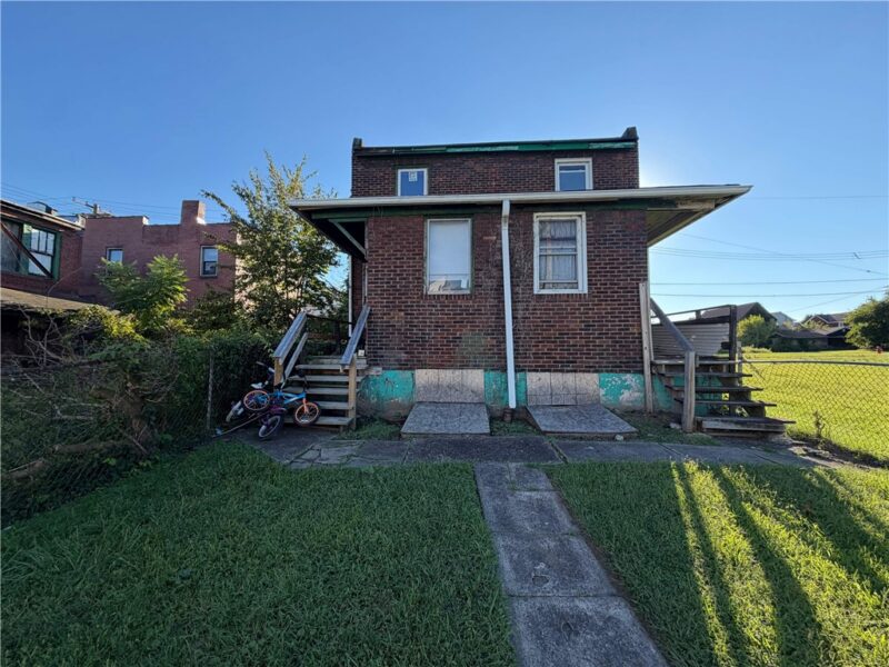 106 Meadow St — photo 3