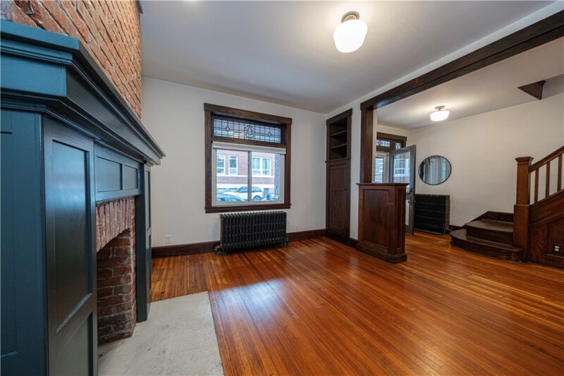 1406 Lowrie St — photo 5