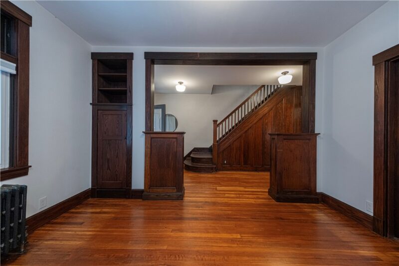1406 Lowrie St — photo 6