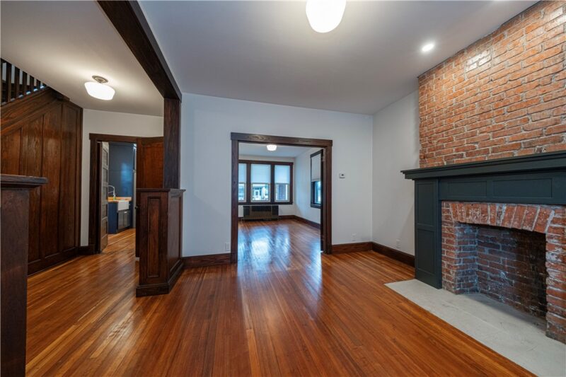 1406 Lowrie St — photo 8