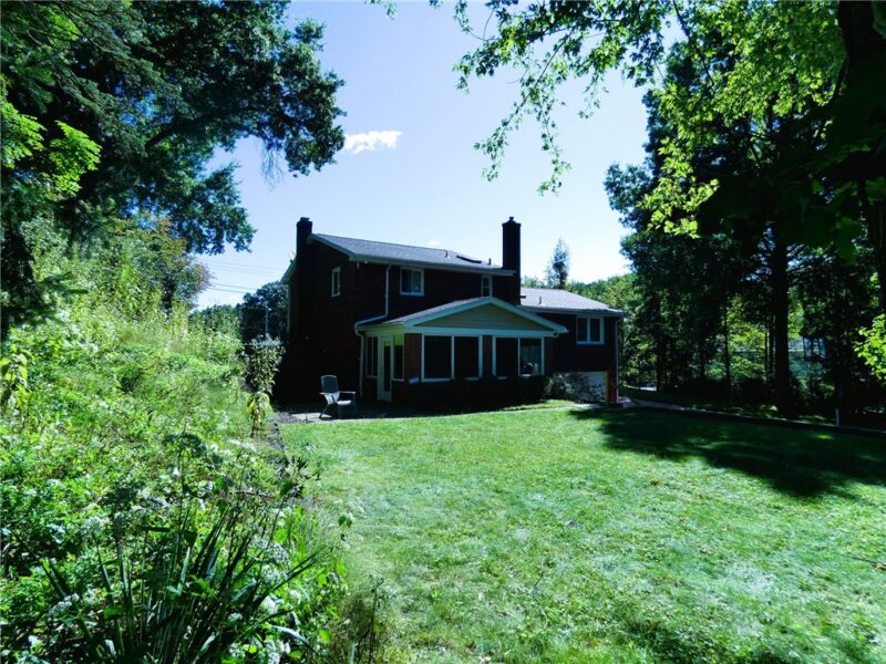 8459 Ridgemont Road — photo 4