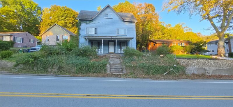 204 Churchill Rd — photo 2