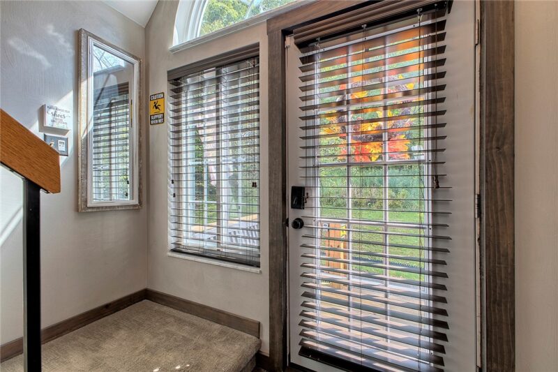 2104 S Ridge Terrace — photo 5
