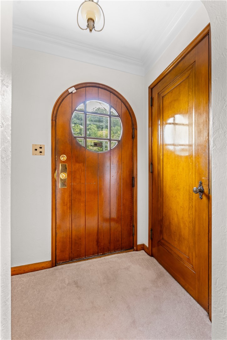 248 Glass Run Road — photo 3