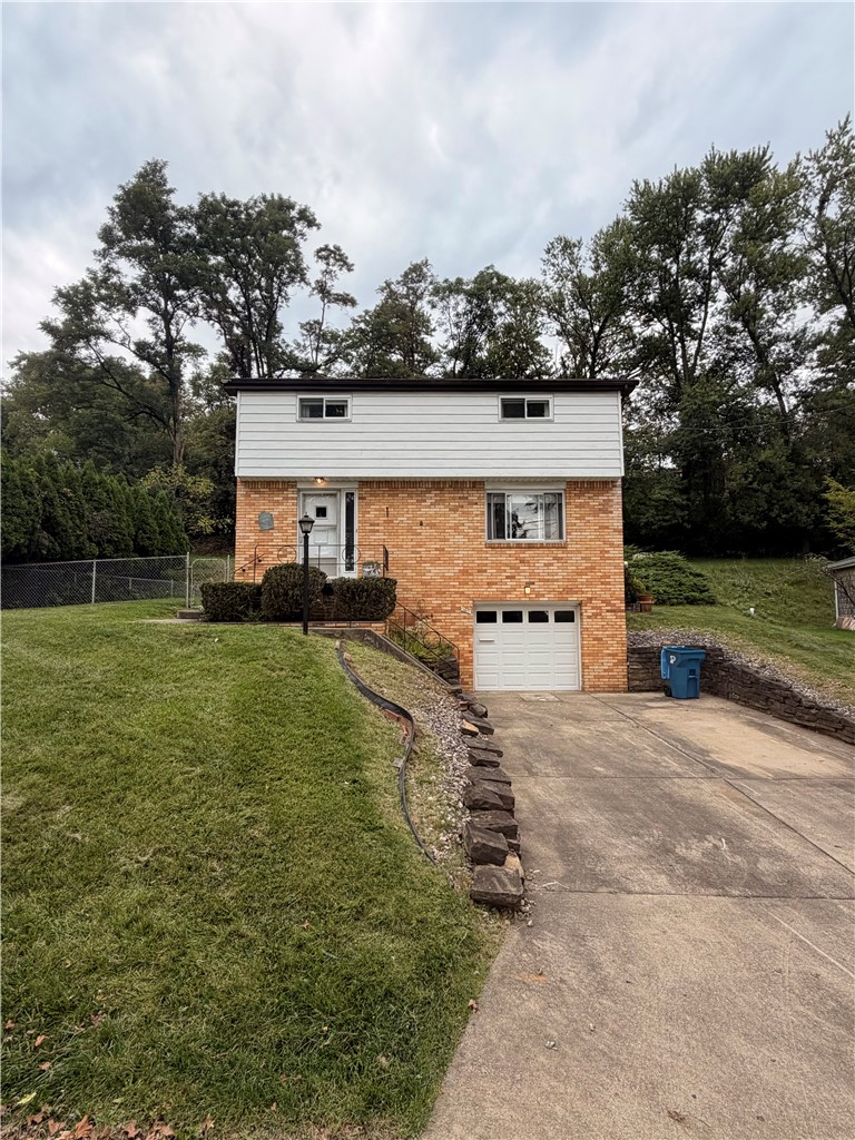 160 Yellowstone Dr — photo 1