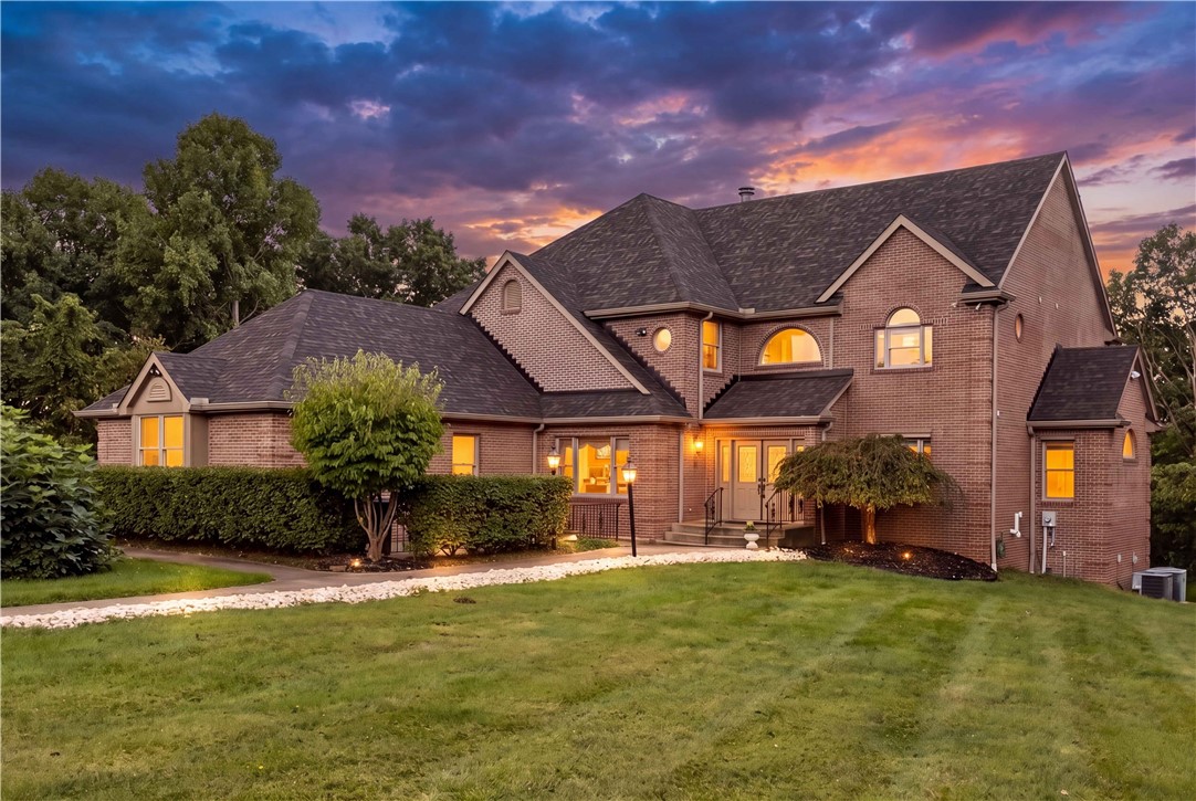 544 Green Parrot Ln — photo 1